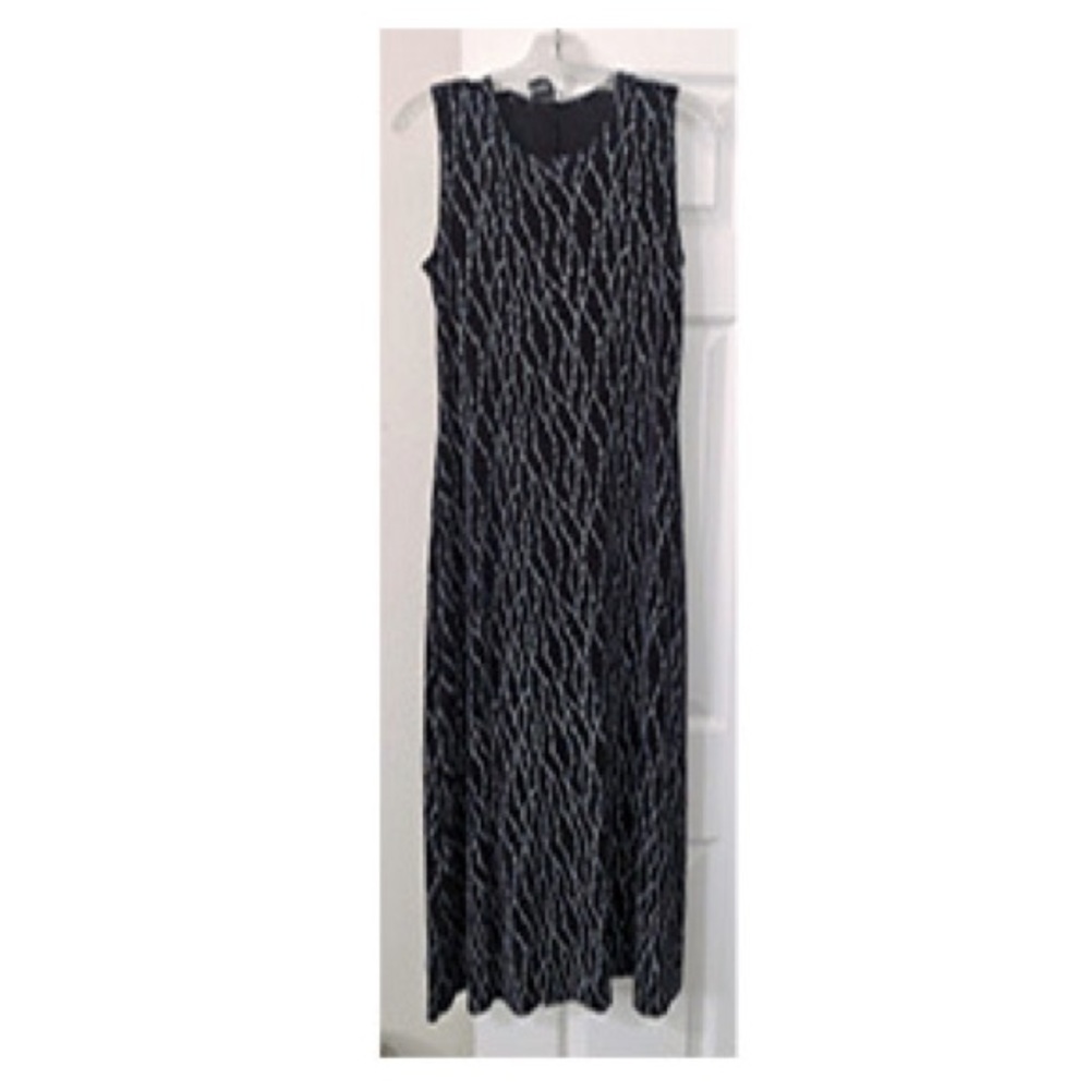 Sleeveless fancy dress